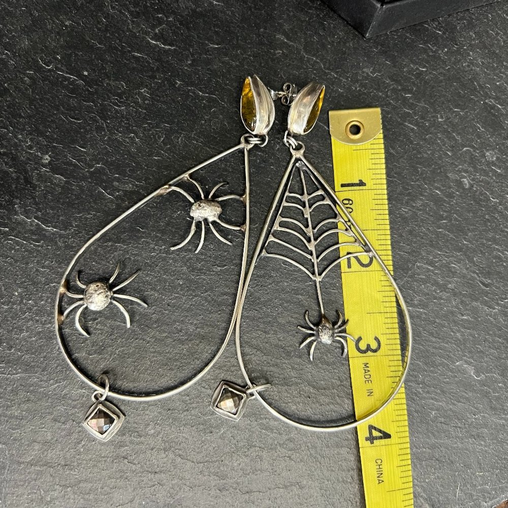 Sterling Silver spider hoops featuring golden amber and flashy pyrite - Picture 2 of 5